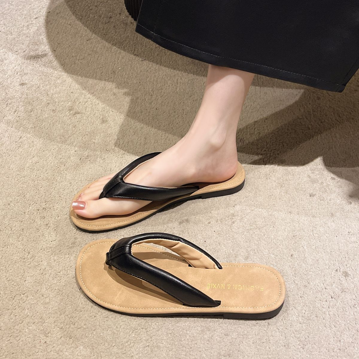 Offene Zehentrenner für Damen im Sommer, neuer koreanischer Urlaubsfeen-Stil, flache Strandsandalen_voghion.com