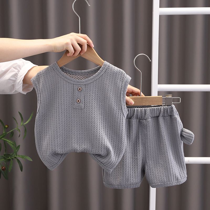Ubrania dla matek i dzieci Ubrania dla dzieci Lato Nowe Chłopięce Bez rękawów Wygodne Garnitury Casual Sport Dziecięce Moda Dwuczęściowe Garnitury_voghion.com