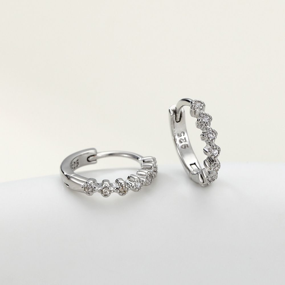 Earrings Round Flower Single Row Diamond Earrings With Inner Circle Ear Clips_voghion.com