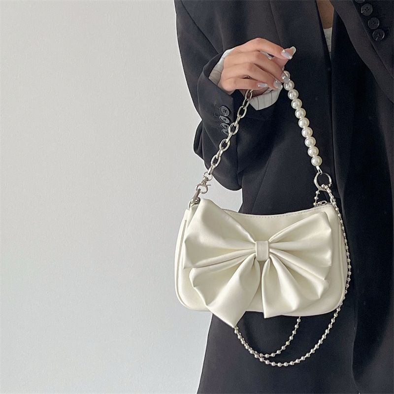 Bowknot Liebe Tasche Frauen 2023 Mode Trendy Kette Umhängetasche Nische Design Advanced Sense Schulter Tasche_voghion.com