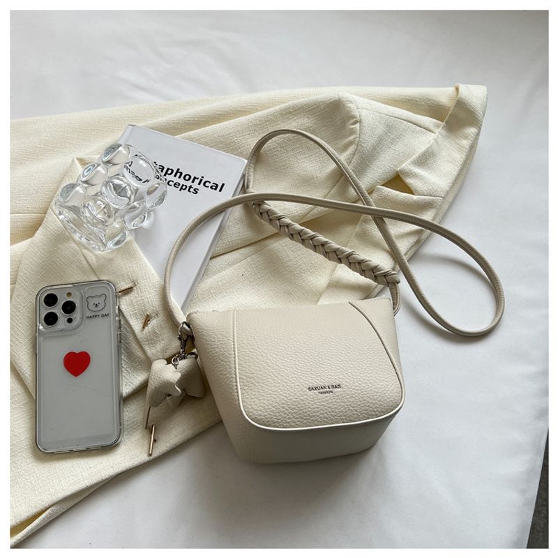 Umhängetasche Lychee Muster Einfache Tasche Frauen 2023 Neue Mode Schulter tasche hochwertige textur pendler eimer tasche_voghion.com