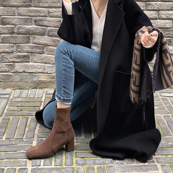 Stivali alti con punta quadrata e tacco medio, sottili, con cerniera laterale, nuovi modelli invernali 2024, in pile_voghion.com