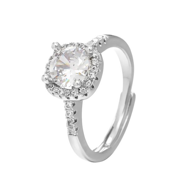 Anello di fidanzamento con moissanite quadrata principessa con diamanti incastonati a quattro punte, regolabile, modello classico europeo e americano INS_voghion.com