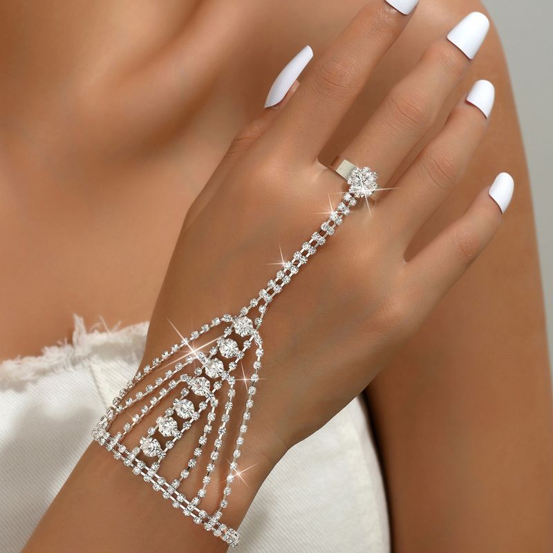 Wedding Bridal Jewelry Set Necklace Earrings Bracelet Three Piece Set Full Diamond Flower Multi Color Set_voghion.com