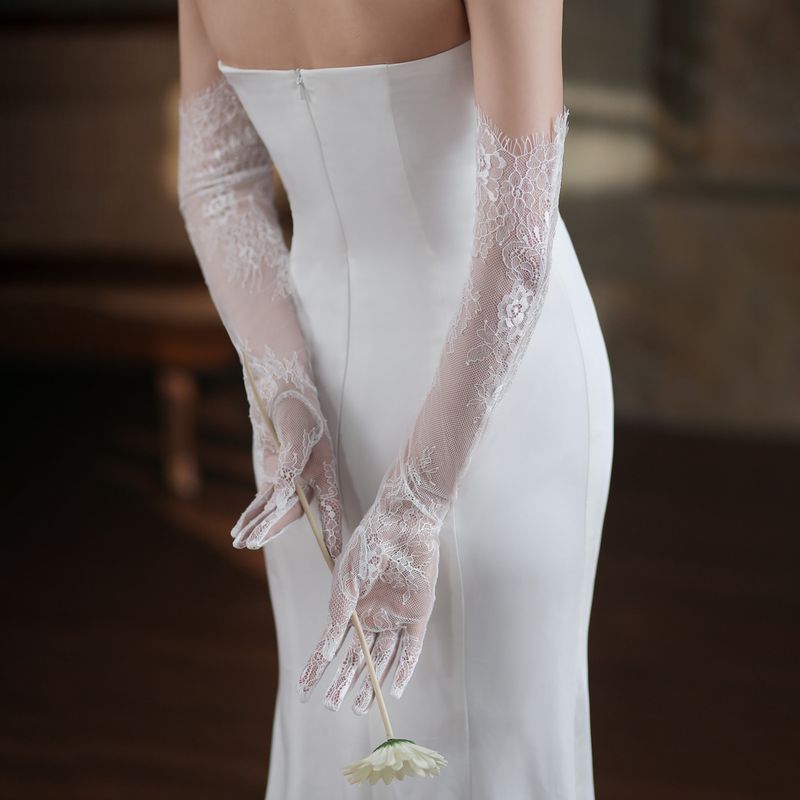Luvas de noiva nova super fada renda branca tule longo vestido de casamento fotografia_voghion.com