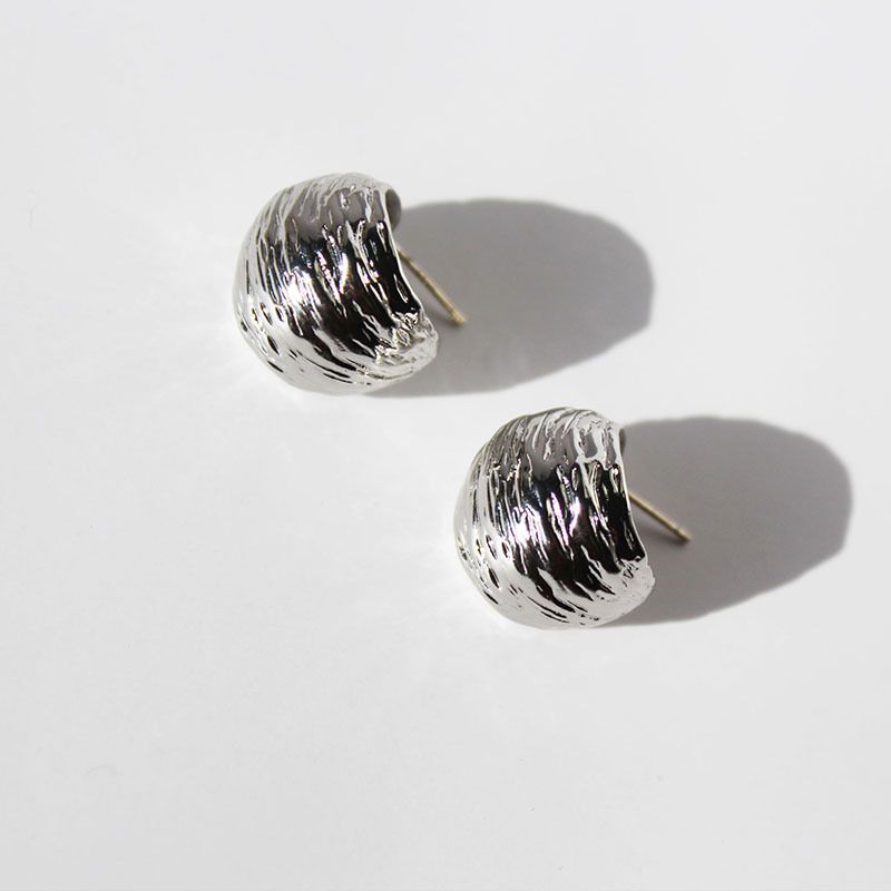 Orecchini da donna in stile freddo con texture spazzolata e rugosa, orecchini a forma di C semicircolare in argento 925, orecchini alla moda e alla moda._voghion.com