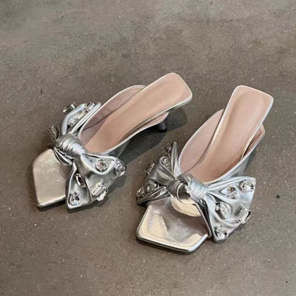 Șlapi cu toc gros în stil chinezesc, tendință pentru femei, coafură nouă pentru vara 2024, pietre de nișă cu vârful deschis._voghion.com