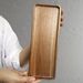 Bandeja de madera de acacia: bandeja rectangular para servir con acabado resistente al calor para pan, tazas de té y refrigerios (30 x 20 cm, veta de madera natural)_voghion.com