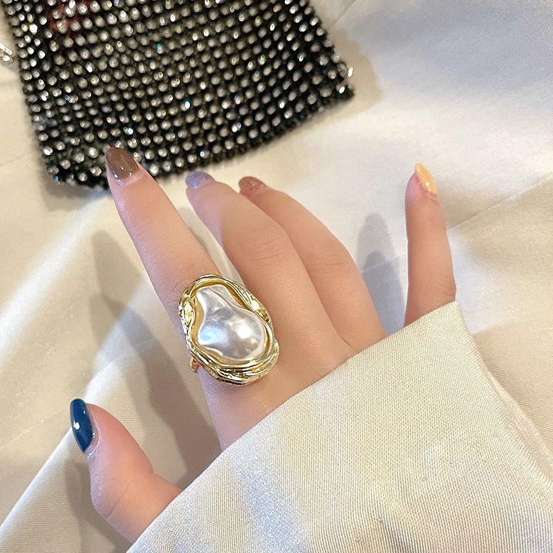 French Style Irregular Pearl For Women, Exaggerated Index Finger Ring, Unique Fashion Design, New Trendy Open Tail Ring_voghion.com