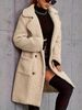 Schicker, pelzgefütterter, mittellanger Damenmantel mit Taschen – Stilvolle beige Oberbekleidung für Herbst und Winter, lange Ärmel, Knopfleiste_voghion.com