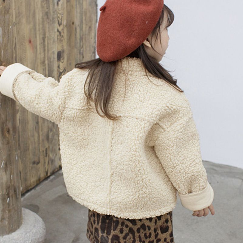 Cappotto in lana di agnello con risvolto per ragazzi e ragazze autunno e inverno Pelliccia ispessita Un cappotto dal design patchwork_voghion.com