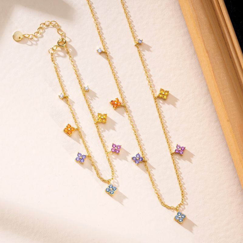 Bracciale in argento sterling S925 con quadrifoglio – Mini catena in zirconi colorati, gioielli Dopamine per regali leggeri, lussuosi e dolci_voghion.com