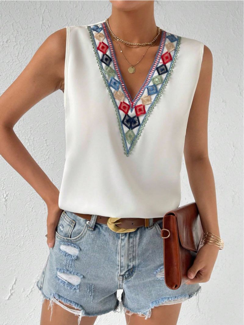 Women's new lace top V-neck pullover casual shirt sleeveless vest women_voghion.com