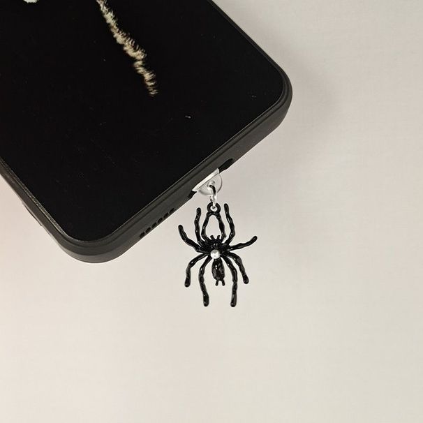 Dunkler Stil Persönlichkeit übertrieben Spinne Telefon Ladeanschluss Staub Stecker Anhänger Zubehör Typ-C_voghion.com
