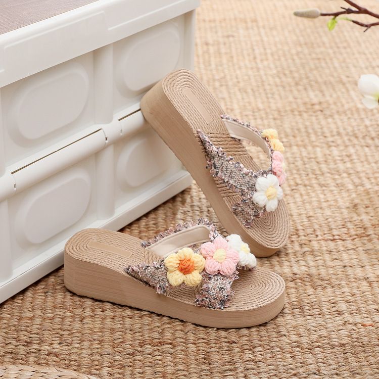 Γυναικείες παντόφλες, σανδάλια, με χοντρή σόλα και Xishuangbanna, από λινό ύφασμα με σταυρωτό λουράκι και υφαντό γρασίδι._voghion.com