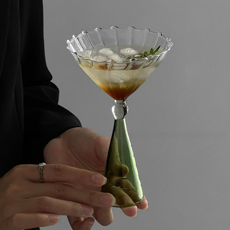 Creative Dessert Glass Beverage Shell Pattern Niche High-foot Pudding Ice Cream Cocktail Cup_voghion.com