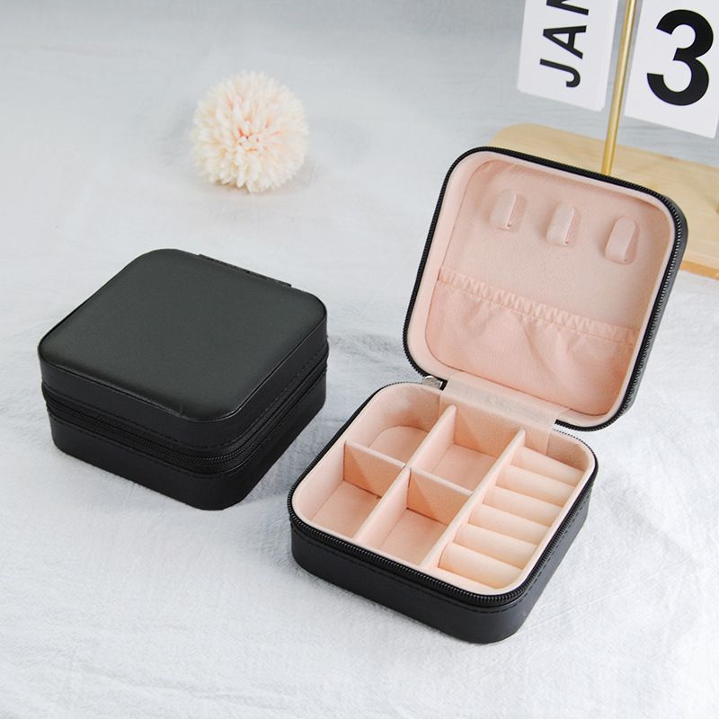 Jewelry box for children, multifunctional portable flip top velvet jewelry earrings and earrings storage box_voghion.com