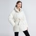 Piumino di media lunghezza da donna – Giacca trapuntata invernale alla moda, stile minimalista (nero, bianco, marrone)_voghion.com