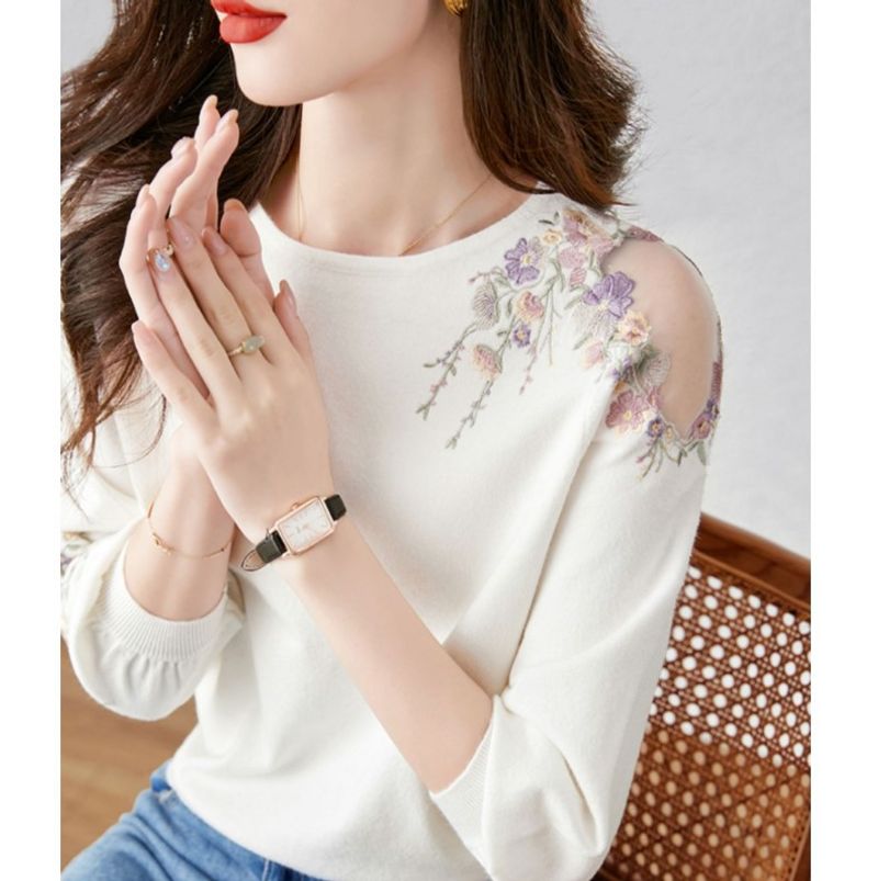 Pull tricoté en soie glacée ajourée pour femme avec manches trois-quarts, tenue de printemps 2024. Nouveau motif de fleurs brodées_voghion.com