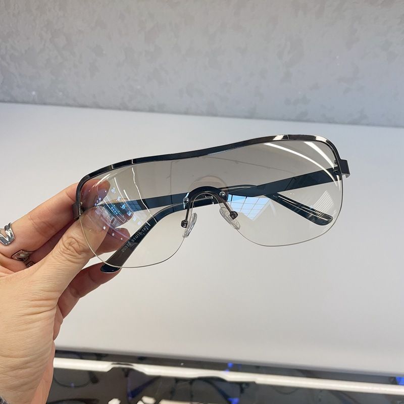 Day-Night Dual-Use Sunglasses - Mountain Climbing & Cycling Windproof Sports Sunglasses, High-End UV Protection Riding Goggles For Women_voghion.com