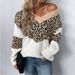 Pullover mit V-Ausschnitt und Leopardenmuster in Kontrastfarbe_voghion.com
