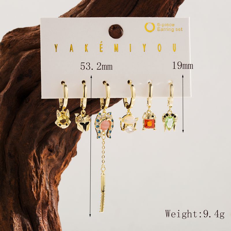 1 set di orecchini pendenti Yakemiyou Simple Style Commute con personaggio dei cartoni animati, intarsi in smalto, rame e zirconi placcati in oro 14 carati._voghion.com