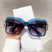 2023 New Best-selling Original Style Square Sunglasses, Popular On The Internet, Same Street Photo Sunglasses_voghion.com