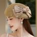 Elegante Baskenmütze aus französischem Netzstoff mit Schleife und Stroh, für Damen, Frühlings- und Sommermode, vielseitiger Sonnenschirm, Beanie im englischen Stil, 2025, Neu_voghion.com
