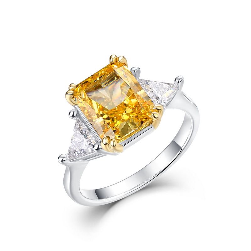 Bague jaune pour femme avec diamant à haute teneur en carbone et coupe fleur de glace, design léger, luxe, petit bijou exquis_voghion.com