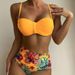 Dammekleeder Bikini mat Bedrécktem Héichtaille Split Badekostüm Frae-Tube-Top-Bikini_voghion.com