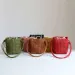 2025 neue Nische Vintage Französisch Echtes Leder Woven Rindsleder Hohl Mini Frauen Handtasche Schulter Crossbody Eimer Tasche_voghion.com