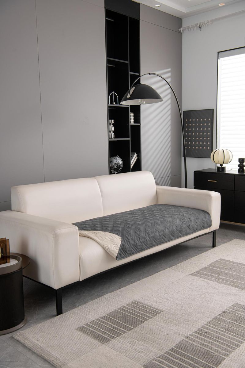 Bed Water-Resistant Mattress Protector Pet Cushion Sofa Cover_voghion.com