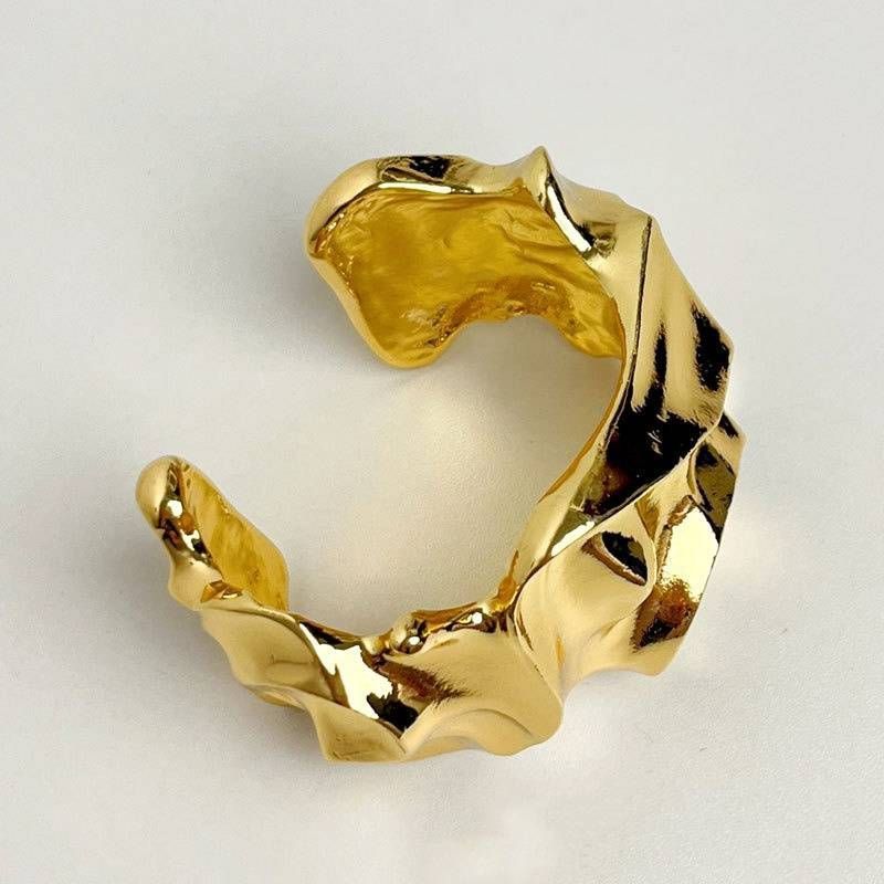1pc Exaggerated Heavy Work Irregular Lava Texture Opening Light High-level Sense Of Hundred Bracelet Female_voghion.com