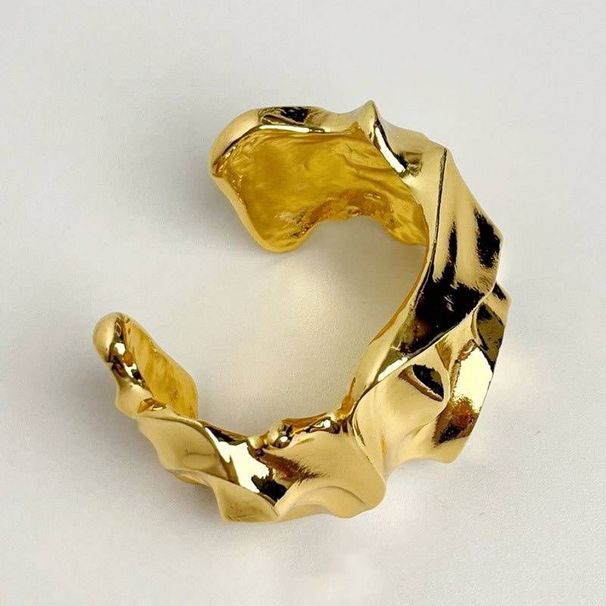 1pc Exaggerated Heavy Work Irregular Lava Texture Opening Light High-level Sense Of Hundred Bracelet Female_voghion.com