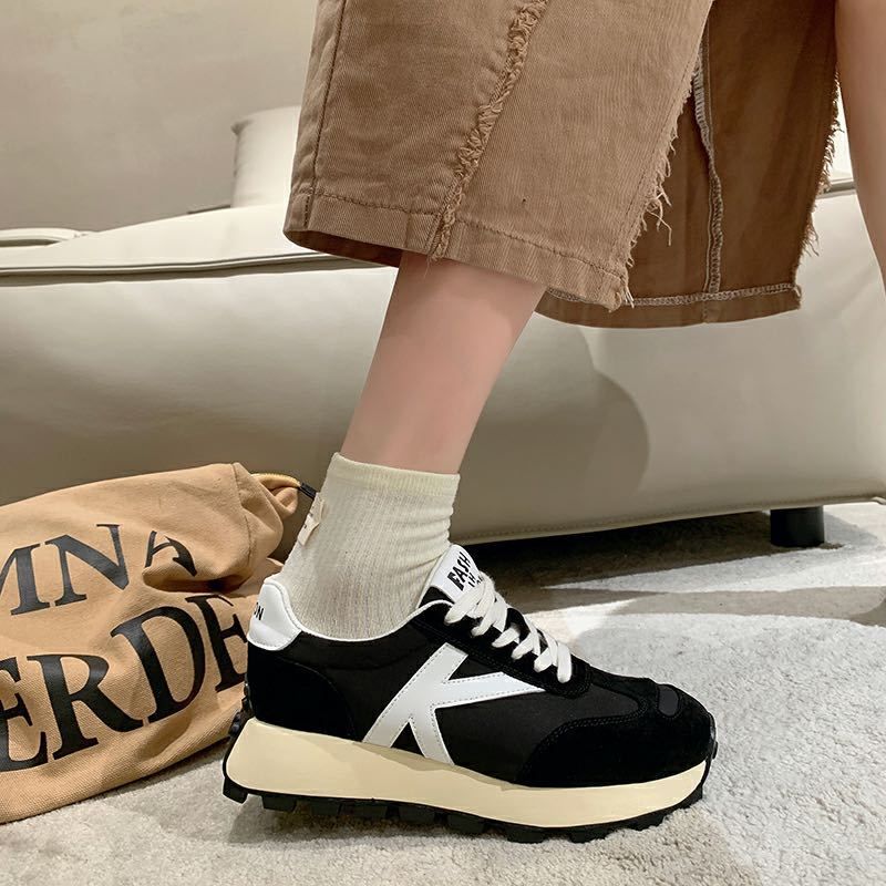 Forrest Gump Schuhe aus Leder im Hong Kong-Stil für Damen im Herbst, neue Ins, trendige Sägezahn-Schuhe mit dicker Unterseite, farblich passende Freizeitschuhe für Papas_voghion.com