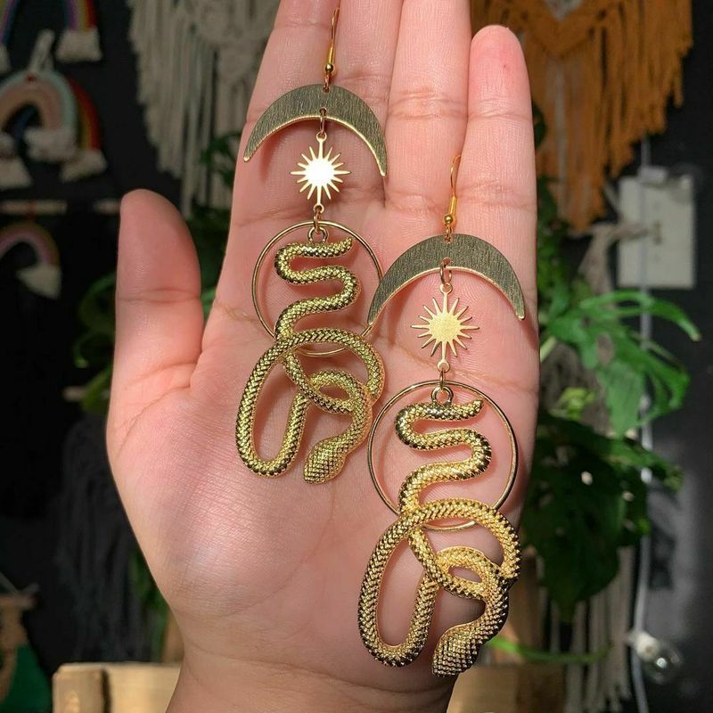 Earrings Handmade Creative Snake and Moon Earrings_voghion.com