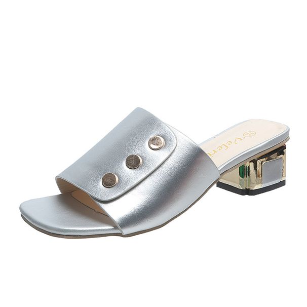 Sommermode Slope für Damen Minimalistische Sandalen mit quadratischem Kopf und dickem Absatz_voghion.com