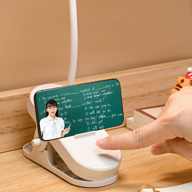 LED-lamp met clip voor oogbescherming voor kinderen, oplaadbaar en plug-in, geschikt voor leestafels in studentenhuizen_voghion.com