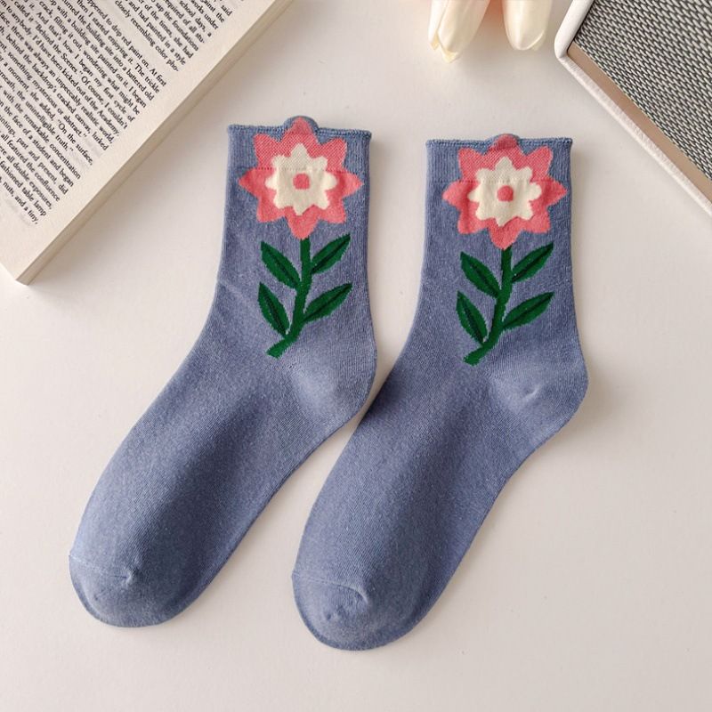 Tulip flower socks women's medium tube socks Internet celebrities Japan and South Korea cute campus style three-dimensional literary stockings_voghion.com