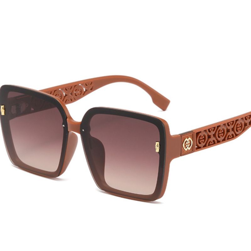 Sonnenbrille mit hohlem Kasten und weitem Bein für Damen, trendige Sonnenbrillen mit einem Hauch von Luxus, bei Instagram beliebte modische UV-beständige Pendlerbrillen für Herren_voghion.com