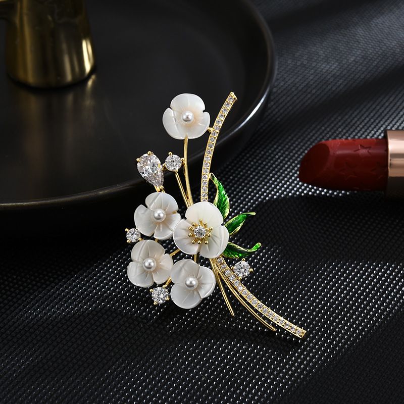 New National Style Natural Fritillaria Blossoms Like a Brocade Blossom, Luxury Sense Instagram, High end Flower Breast Pins, Women_voghion.com