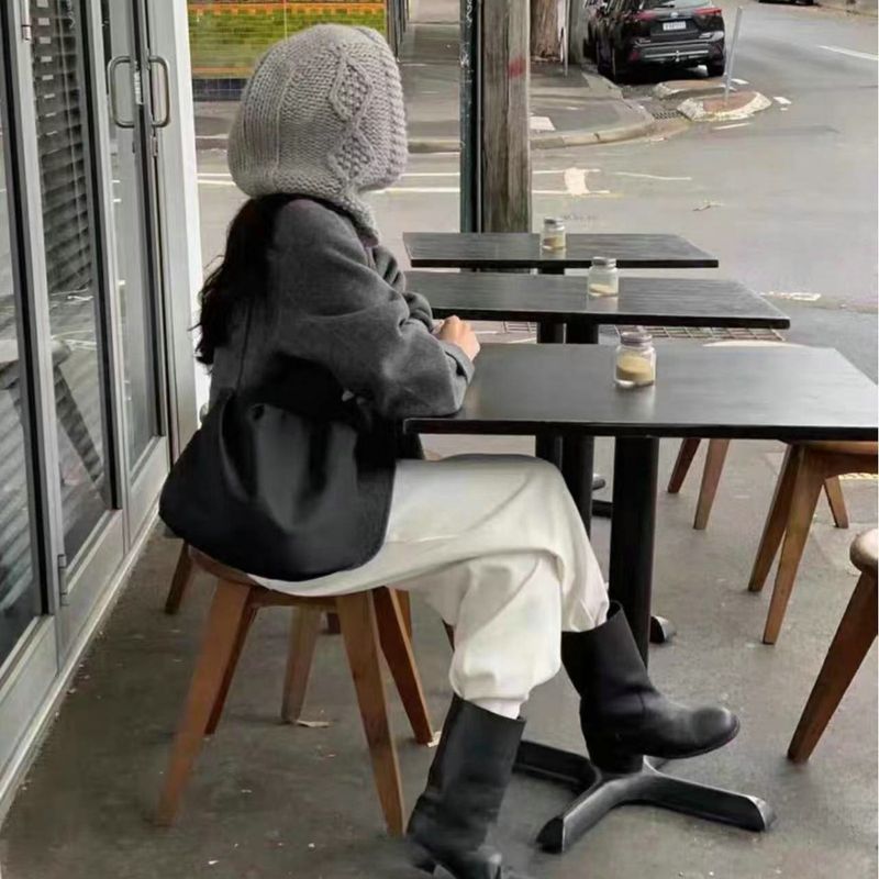 Korean autumn and winter new item with wool knitted yarn ear protector cap, big head circumference, face highlighting,_voghion.com