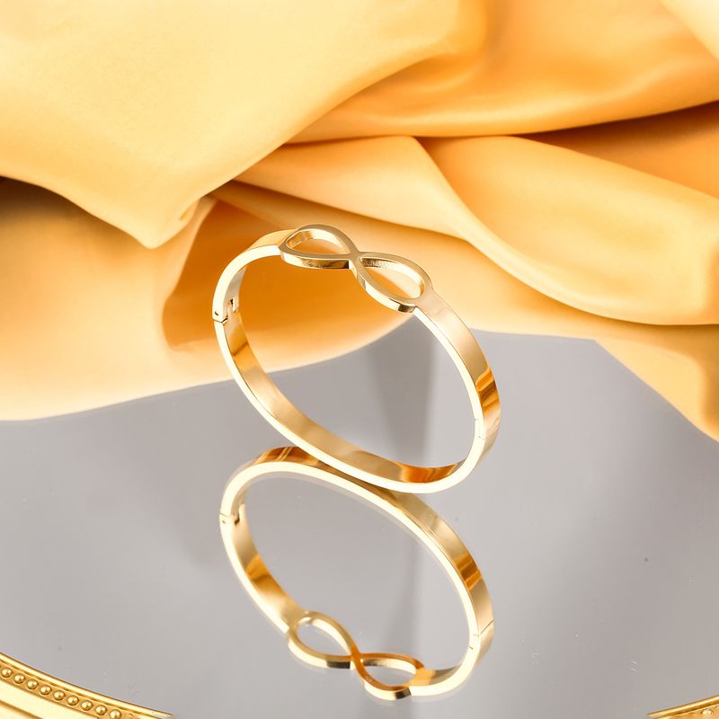 Hochwertiger, nicht verblassender, modischer, diamantbesetzter, hohler, modischer, vielseitiger Armbandschmuck aus Titanstahl_voghion.com