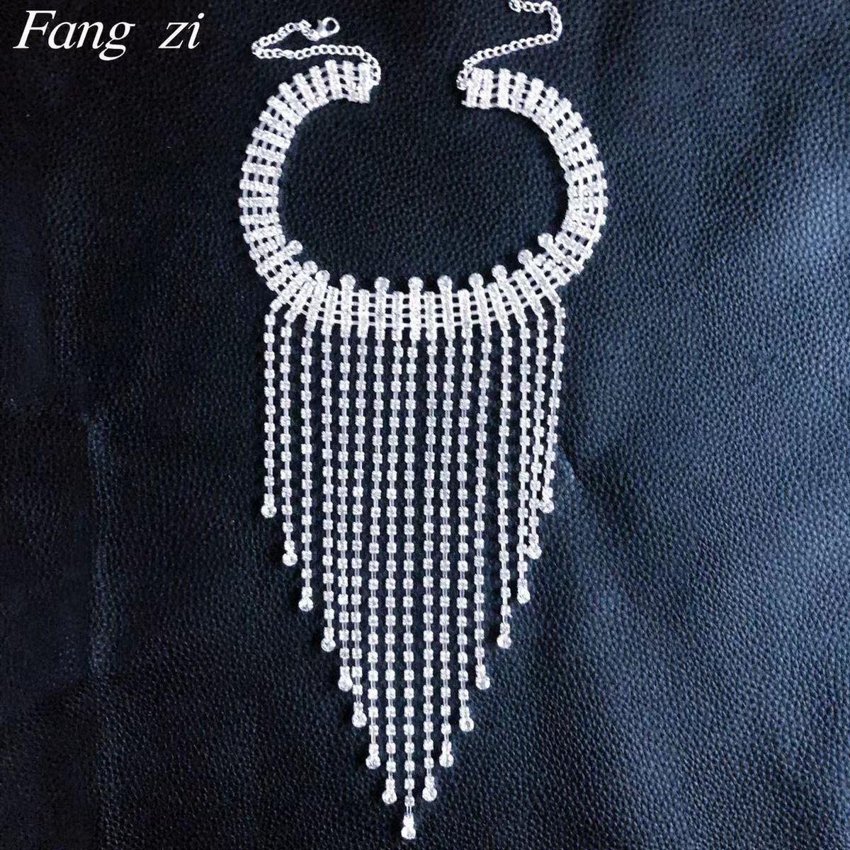 Collana lunga con nappa in strass super flash alla moda, collana grande in cristallo personalizzato da donna_voghion.com
