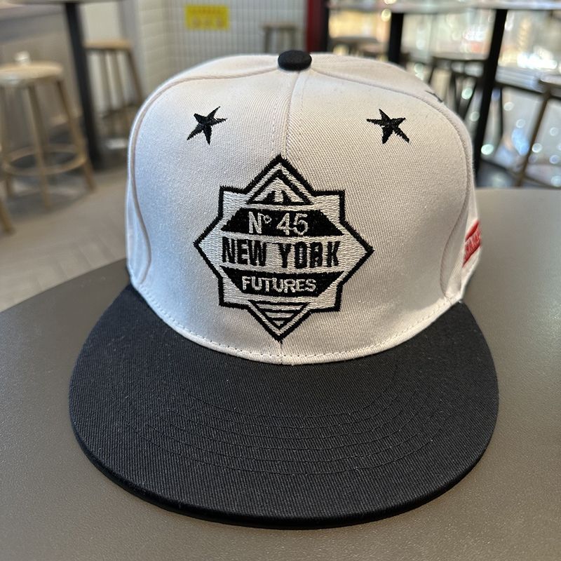 Pentagram Flat men Spring, summer autumn Big head girth wide brimmed Baseball cap for women Fashion black and white_voghion.com