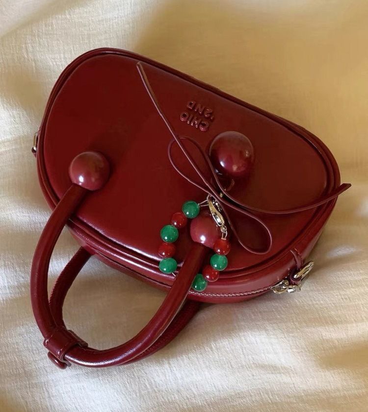 Nanfeng Chio2nd Sweet Date Genuine Leather Pillow Exquisite Small Women's Wedding Handheld Single Shoulder Crossbody Bag_voghion.com