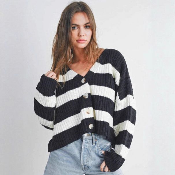 Trendy 3D Striped V-Neck Oversized Knit Cardigan – Long Sleeve Open Front Sweater For Women_voghion.com
