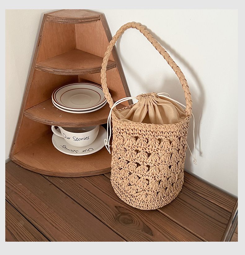 Hasır çanta küçük taze 2022 yeni yaz el tipi Tay dokuma çanta çok yönlü içi boş kova rattan çanta kadın çantası_voghion.com