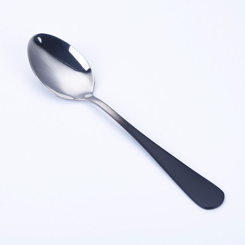 Påskdagen Bestick Rostfritt stål Servis Titan Guld Sked Hotell Western Servis Steak Kniv Och Gaffel Set Middagssoppa Sked Gaffel_voghion.com