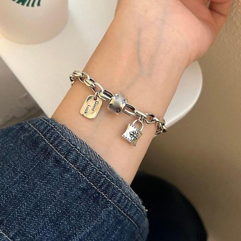 2023 Model New And Old Floral Lock Bracel, Women's Korean Version, Cool Style Design, Personalized Light Luxury_voghion.com